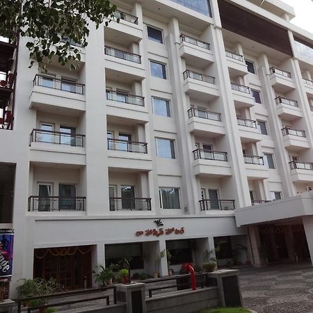 La Hospin Hotel Раджамандрі Номер фото