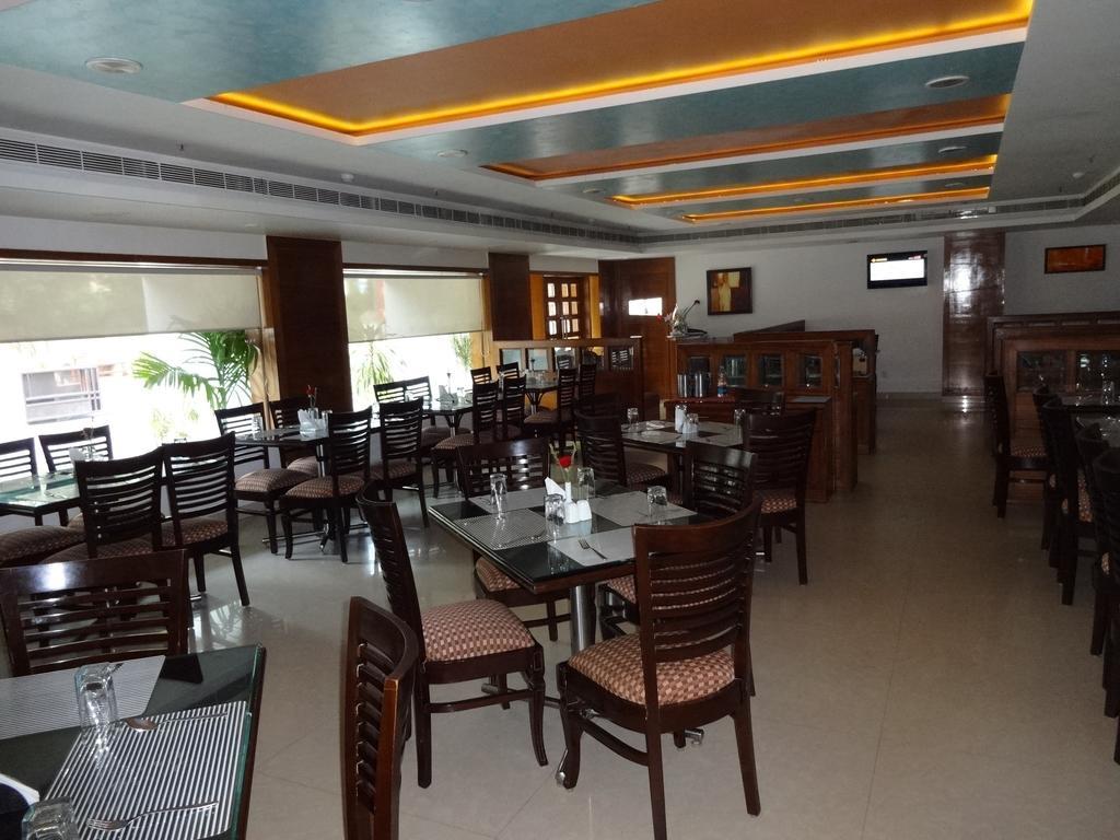La Hospin Hotel Раджамандрі Номер фото
